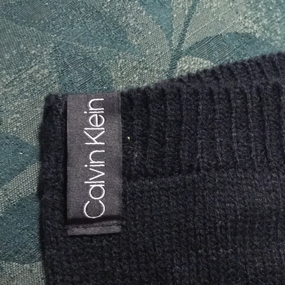 NWOT-Calvin Klein winter gloves - Picture 3 of 3